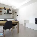 Affitto 2 camera casa di 61 m² in Milan