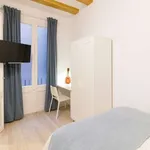 Rent a room of 86 m² in barcelona