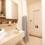 Rent 1 bedroom apartment of 20 m² in Paris