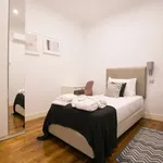 Rent a room in lisbon