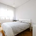 Rent a room of 110 m² in madrid