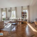 Rent 6 bedroom apartment of 364 m² in Milan