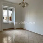 Rent 4 bedroom apartment of 135 m² in Latina