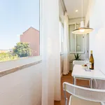 Rent 1 bedroom apartment in Lisbon