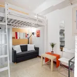 Rent 4 bedroom apartment in Barcelona