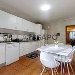 Alugar 2 quarto casa de 85 m² em Porto