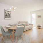 Rent 1 bedroom apartment of 45 m² in porto