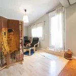 Rent a room of 150 m² in madrid