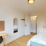 Rent a room of 90 m² in Lille