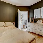 Rent 4 bedroom apartment in Montreal