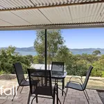 Rent 1 bedroom apartment in Mount Nelson