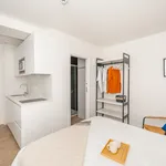 Rent 1 bedroom apartment of 45 m² in Málaga