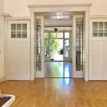 Rent 6 bedroom house of 228 m² in Den Haag