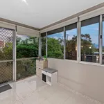 Rent 5 bedroom house in Mount Gravatt East