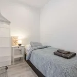 Rent 3 bedroom apartment of 70 m² in madrid