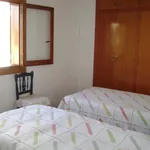 Alquilo 3 dormitorio apartamento de 120 m² en Valencia']