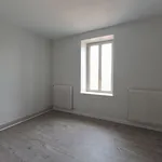 Rent 4 bedroom house of 109 m² in Chaunay