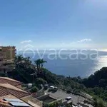 Affitto 3 camera appartamento di 85 m² in Taormina