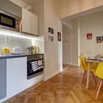 Rent 4 bedroom apartment in Prague