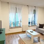 Rent 5 bedroom apartment of 110 m² in Madrid