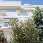 Rent 3 bedroom apartment of 117 m² in Glyfada