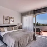 Rent 3 bedroom apartment of 145 m² in Puerto Banús