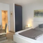 Rent 1 bedroom apartment of 34 m² in Düsseldorf