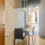 Rent 3 bedroom apartment of 90 m² in milano