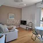 Rent 2 bedroom apartment of 60 m² in Milano