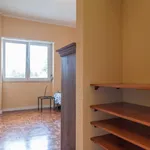 Rent 4 bedroom apartment in Lisbon