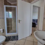 Rent 2 bedroom apartment of 115 m² in Jeffreys Bay