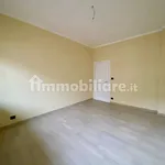 Affitto 3 camera appartamento di 60 m² in Cuneo