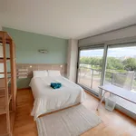 Rent 5 bedroom apartment in Girona