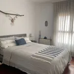 Rent a room of 170 m² in valencia