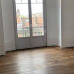 Appartement de 117 m² avec 4 chambre(s) en location à Reims