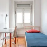 Rent a room in lisbon