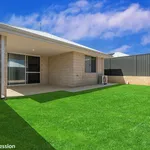 Rent 3 bedroom apartment in Yanchep