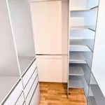 Pronajměte si 1 ložnic/e byt o rozloze 75 m² v Prague