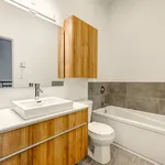 Appartement de 1119 m² avec 2 chambre(s) en location à Montreal