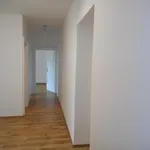 Pronajměte si 3 ložnic/e byt o rozloze 86 m² v Praha