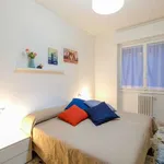 Rent 2 bedroom apartment of 60 m² in milan