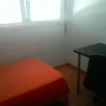 Rent 4 bedroom apartment in Coimbra