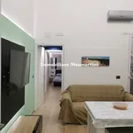 Affitto 2 camera appartamento di 75 m² in Siracusa