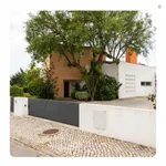 Rent 5 bedroom apartment in Lisbon