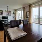 Rent 2 bedroom apartment of 97 m² in Mirabeau