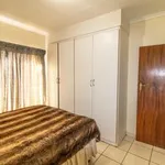 Rent 2 bedroom apartment of 61 m² in Pretoria