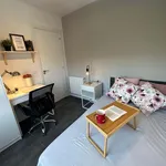 Rent a room in Madrid