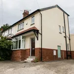 Rent 6 bedroom house in Leeds