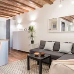 Rent 2 bedroom apartment of 60 m² in barcelona