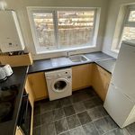 Rent 5 bedroom flat in Wales